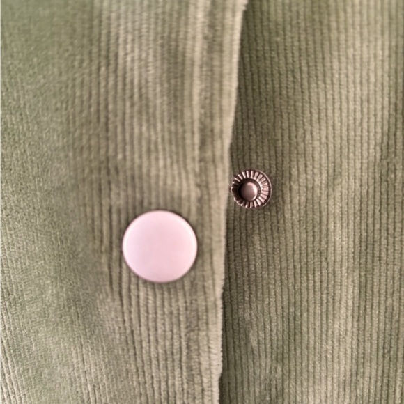 Corduroy soft shacket- soft and stretchy! - Picture 4 of 5